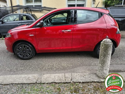 Lancia Ypsilon 1.0 FireFly 5 porte S&S Hybrid Gold Plus (4)