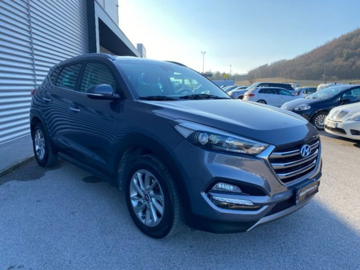 Hyundai Tucson 1.7 CRDi Classic (3)