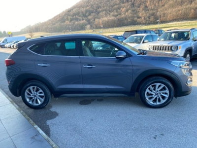 Hyundai Tucson 1.7 CRDi Classic (4)