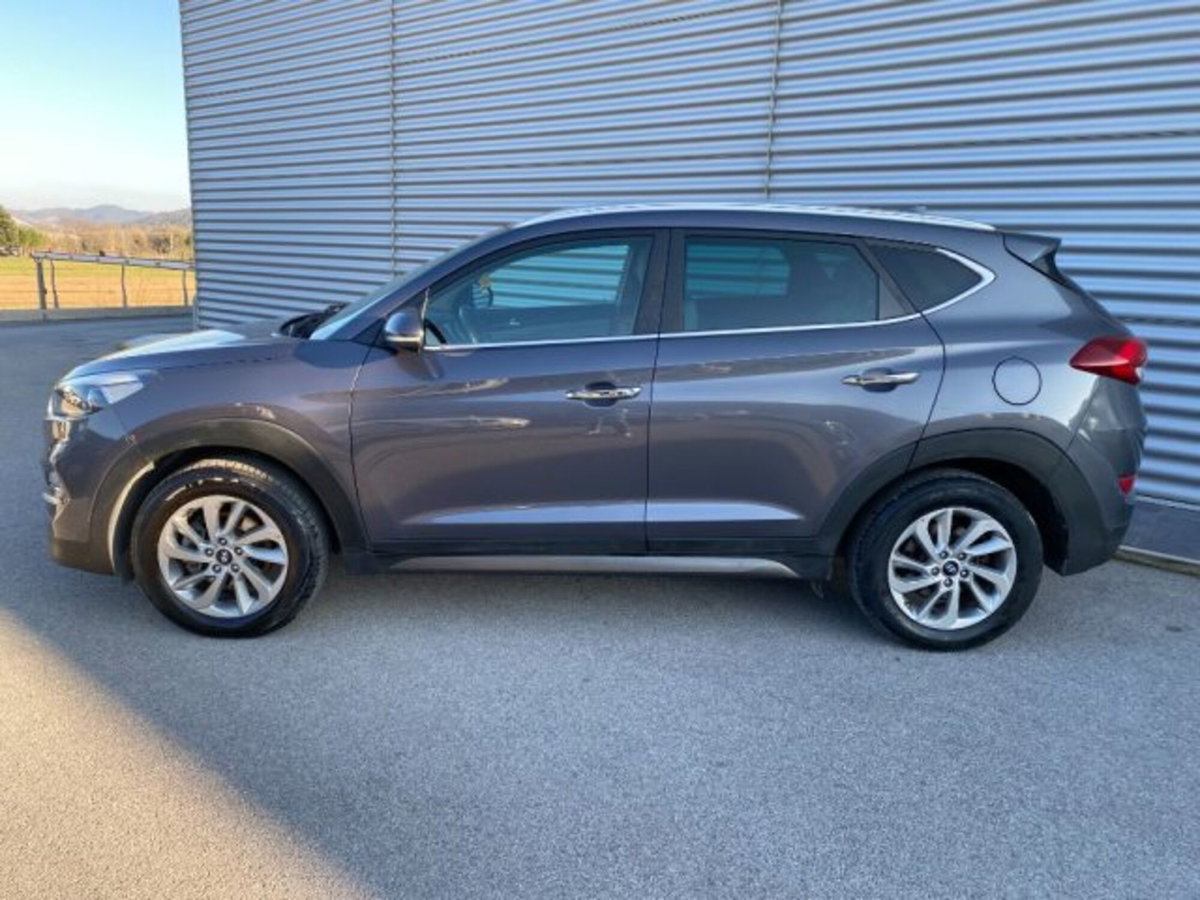Hyundai Tucson 1.7 CRDi Classic (7)