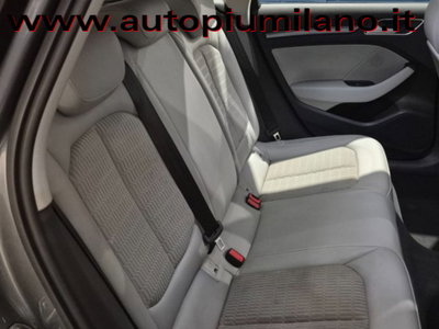 Audi A3 Sedan 1.4 TFSI 125 CV S tronic Ambition (9)