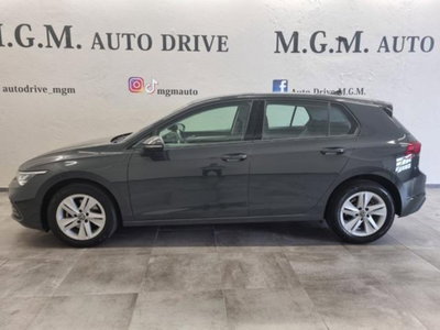 Volkswagen Golf Variant 1.0 eTSI EVO DSG Life (2)