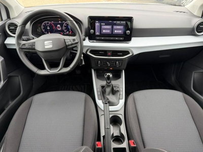 SEAT Arona 1.0 EcoTSI Black Edition (8)