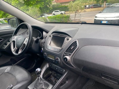 Hyundai ix35 1.7 CRDi 2WD Xpossible (12)
