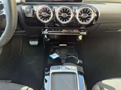 Mercedes-Benz Classe A 200 d AMG Line Premium Plus auto (14)