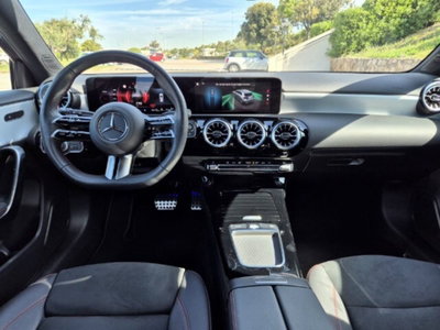 Mercedes-Benz Classe A 200 d AMG Line Premium Plus auto (8)