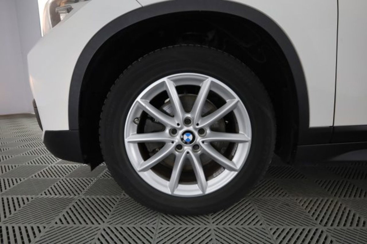 BMW X1 sDrive18d Advantage (8)
