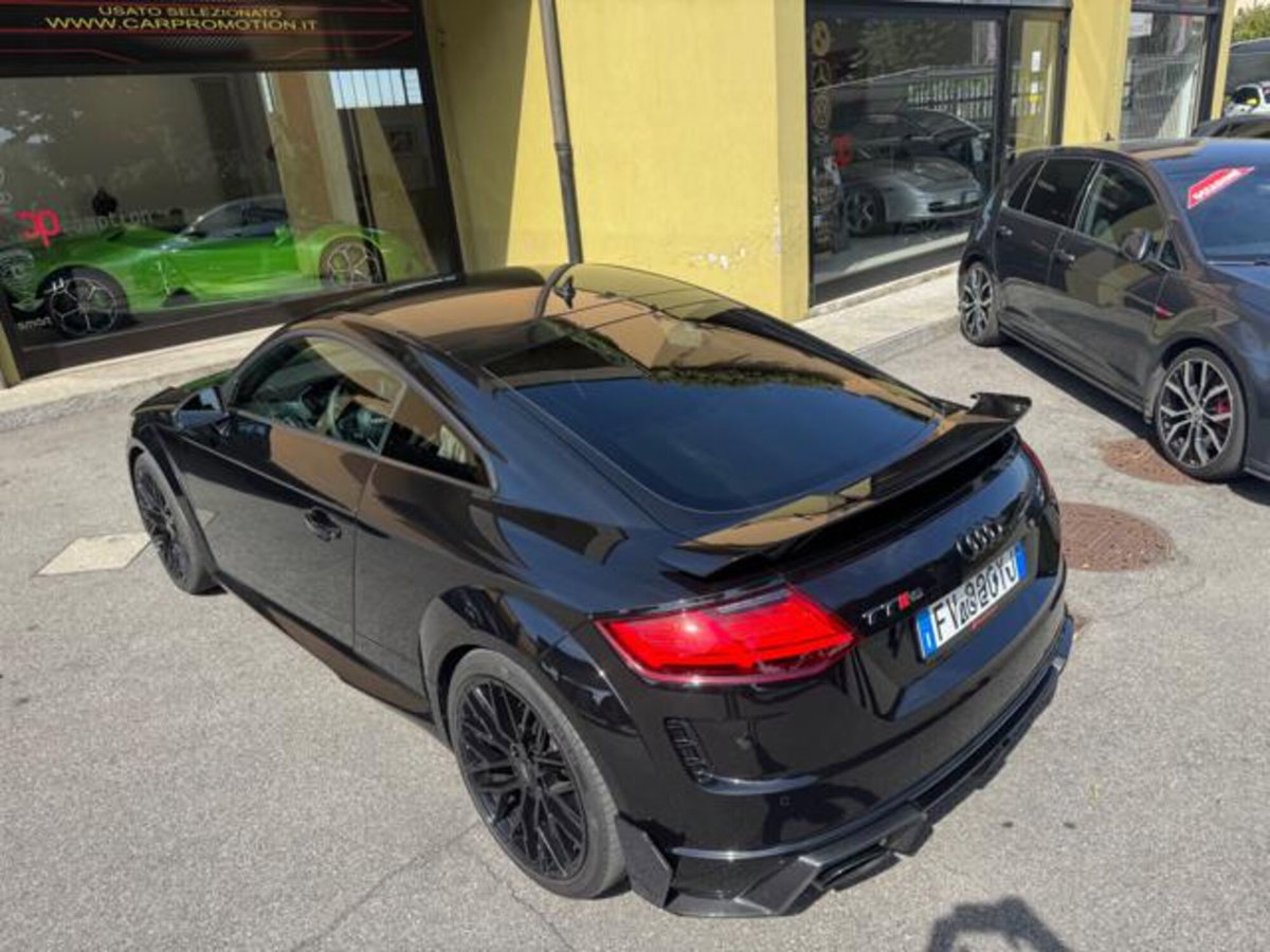 Audi TT RS Coupé 2.5 TFSI quattro S tronic (7)