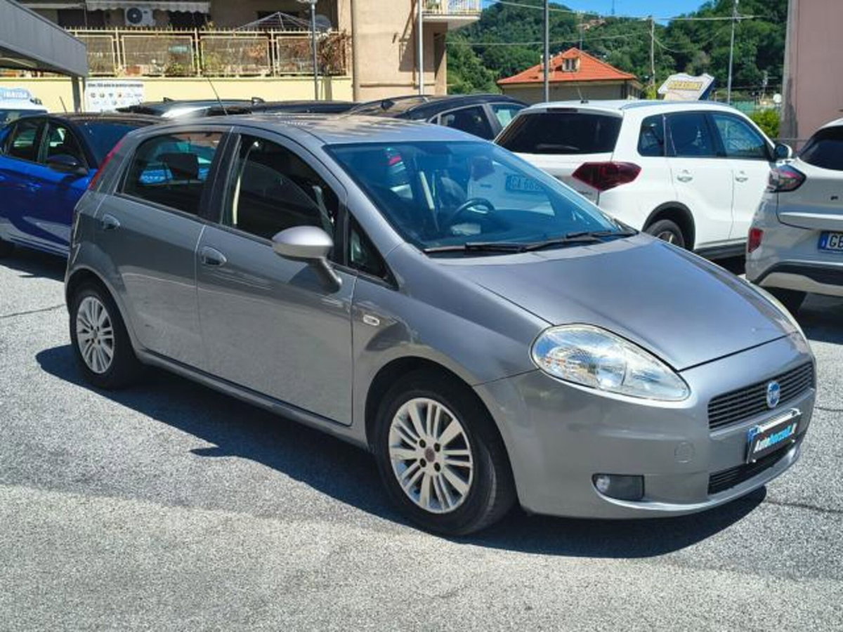 Fiat Grande Punto 1.4 T-Jet 16V 5 porte Dynamic (3)
