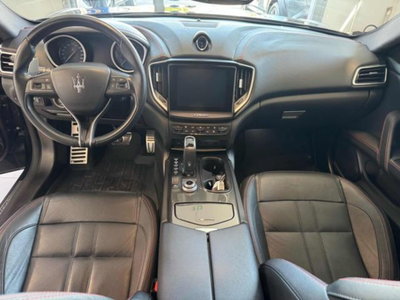 Maserati Ghibli Ghibli V6 Diesel Nerissimo Edition (12)