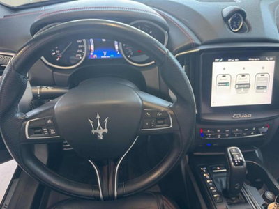 Maserati Ghibli Ghibli V6 Diesel Nerissimo Edition (17)