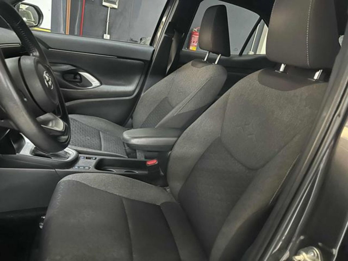 Toyota Yaris Cross 1.5 Hybrid 5p. E-CVT Trend (11)
