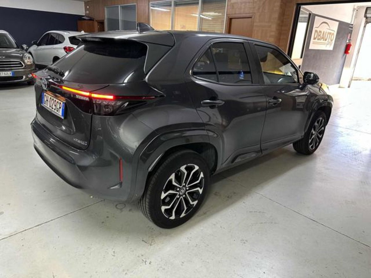 Toyota Yaris Cross 1.5 Hybrid 5p. E-CVT Trend (4)