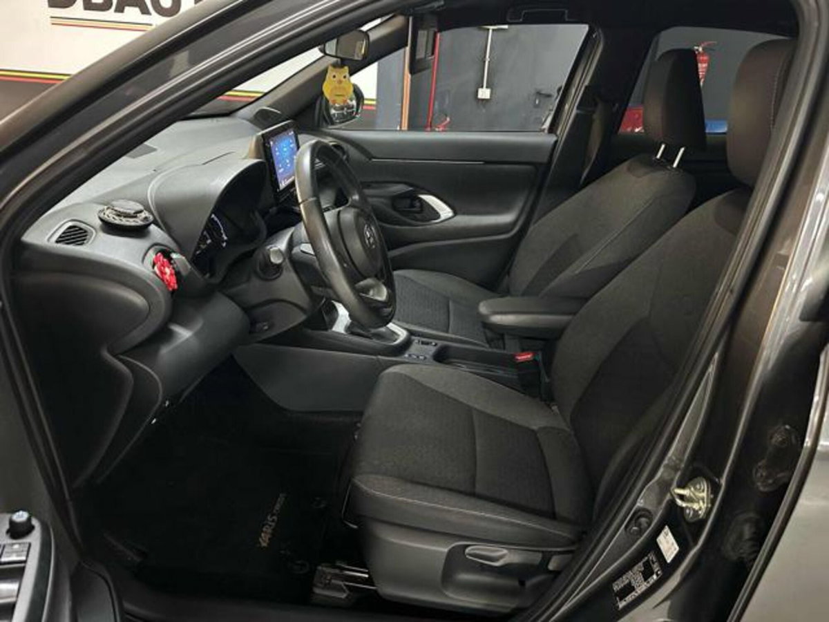 Toyota Yaris Cross 1.5 Hybrid 5p. E-CVT Trend (8)