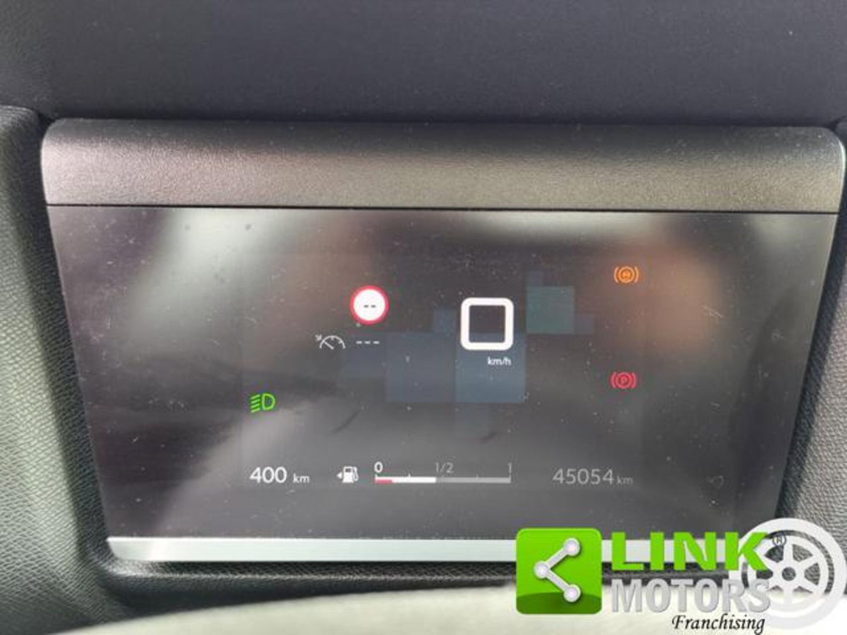 Citroen C4 X 1.2 puretech You s&s 100cv (9)