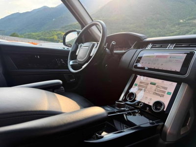 Land Rover Range Rover 3.0D l6 Autobiography (13)