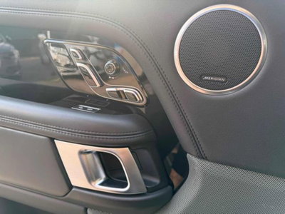 Land Rover Range Rover 3.0D l6 Autobiography (15)