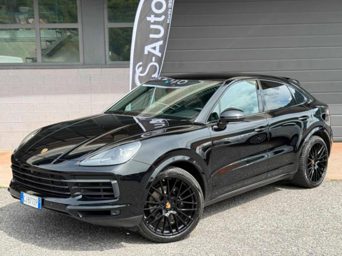 Porsche Cayenne Coupé 3.0 V6 (2)