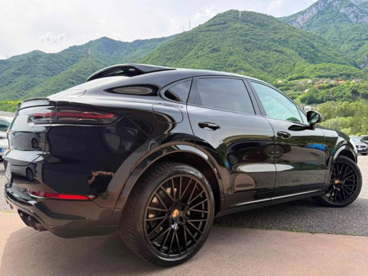 Porsche Cayenne Coupé 3.0 V6 (8)