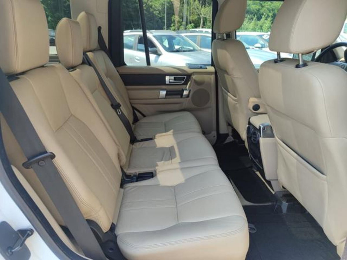 Land Rover Discovery 3 4.4 V8 HSE (10)