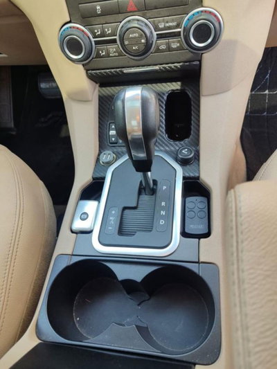 Land Rover Discovery 3 4.4 V8 HSE (16)