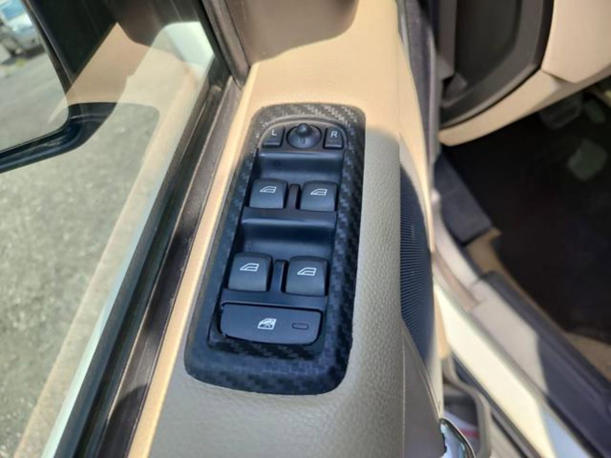 Land Rover Discovery 3 4.4 V8 HSE (19)