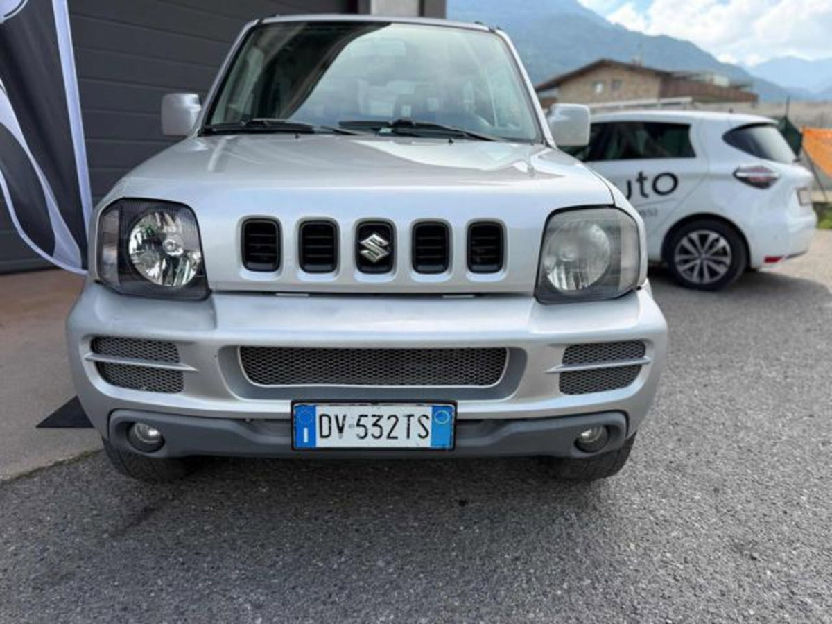 Suzuki Jimny 1.3i 16V cat 4WD Special (4)
