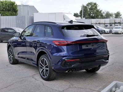 Audi Q5 2.0 tdi mhev+ S line edition quattro 204cv s-tronic (3)