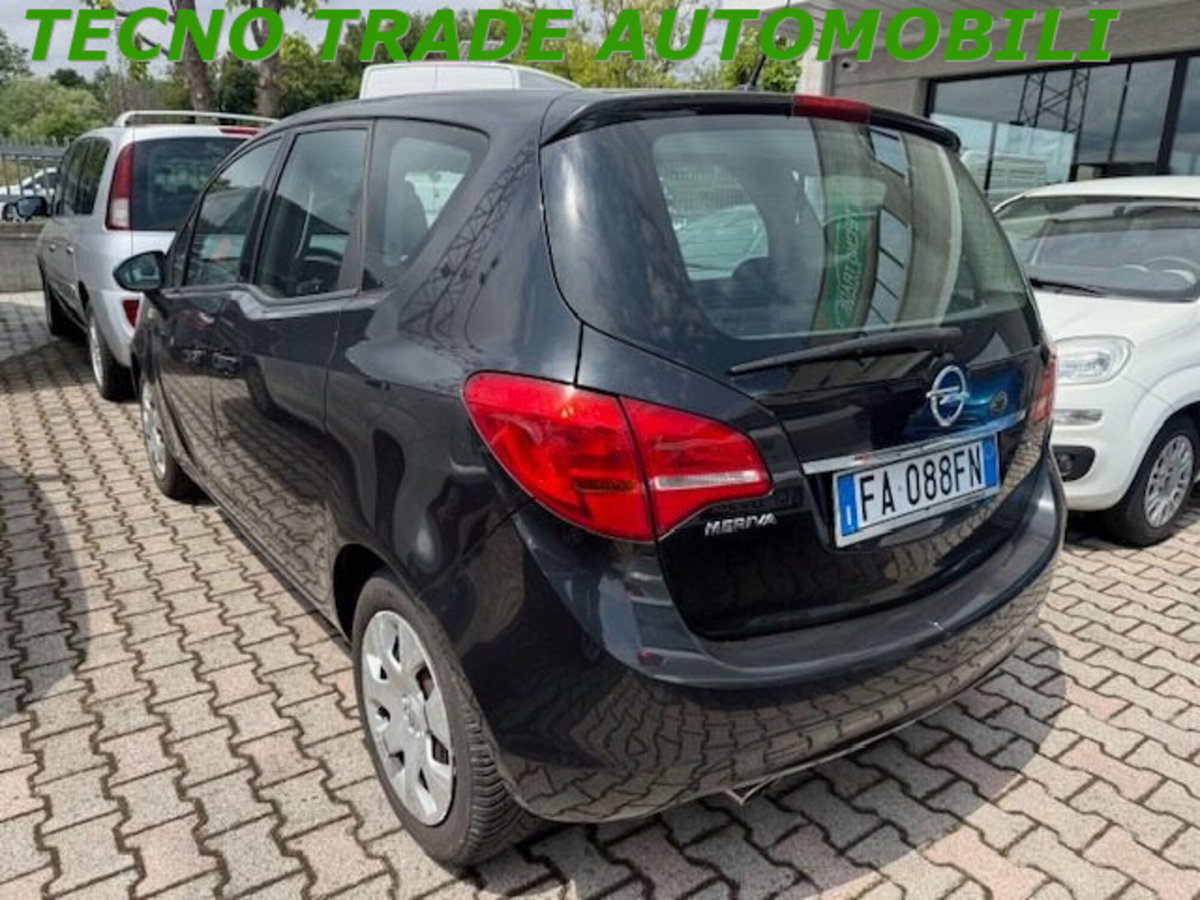 Opel Meriva 1.7 CDTI 130CV Cosmo (3)