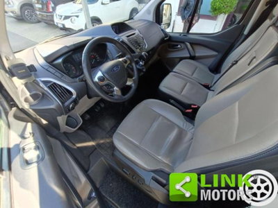 Ford Tourneo Custom 300 2.2 TDCi 155CV PC Titanium (18)