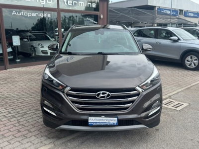 Hyundai Tucson 1.7 CRDi DCT XPossible (2)