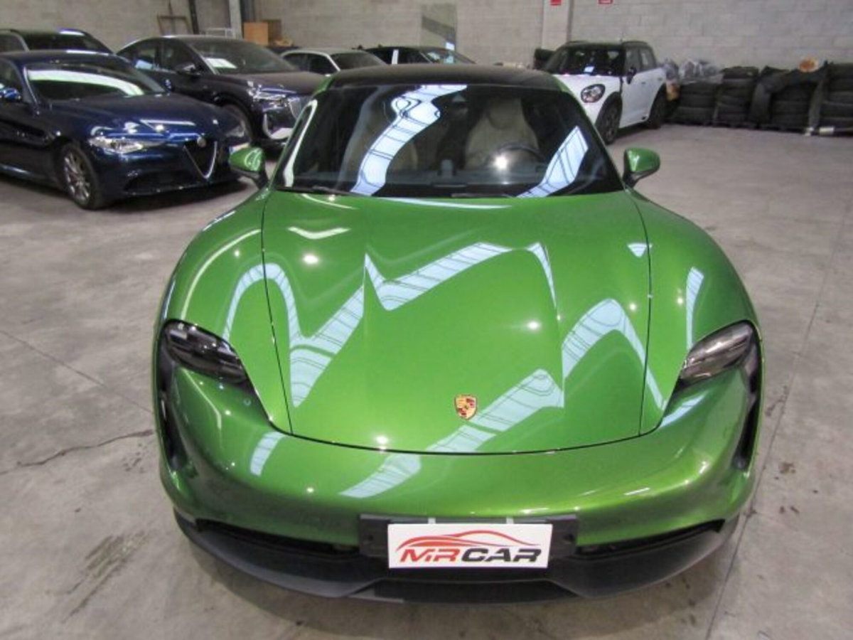 Porsche Taycan 4S Performance Battery Plus (2)