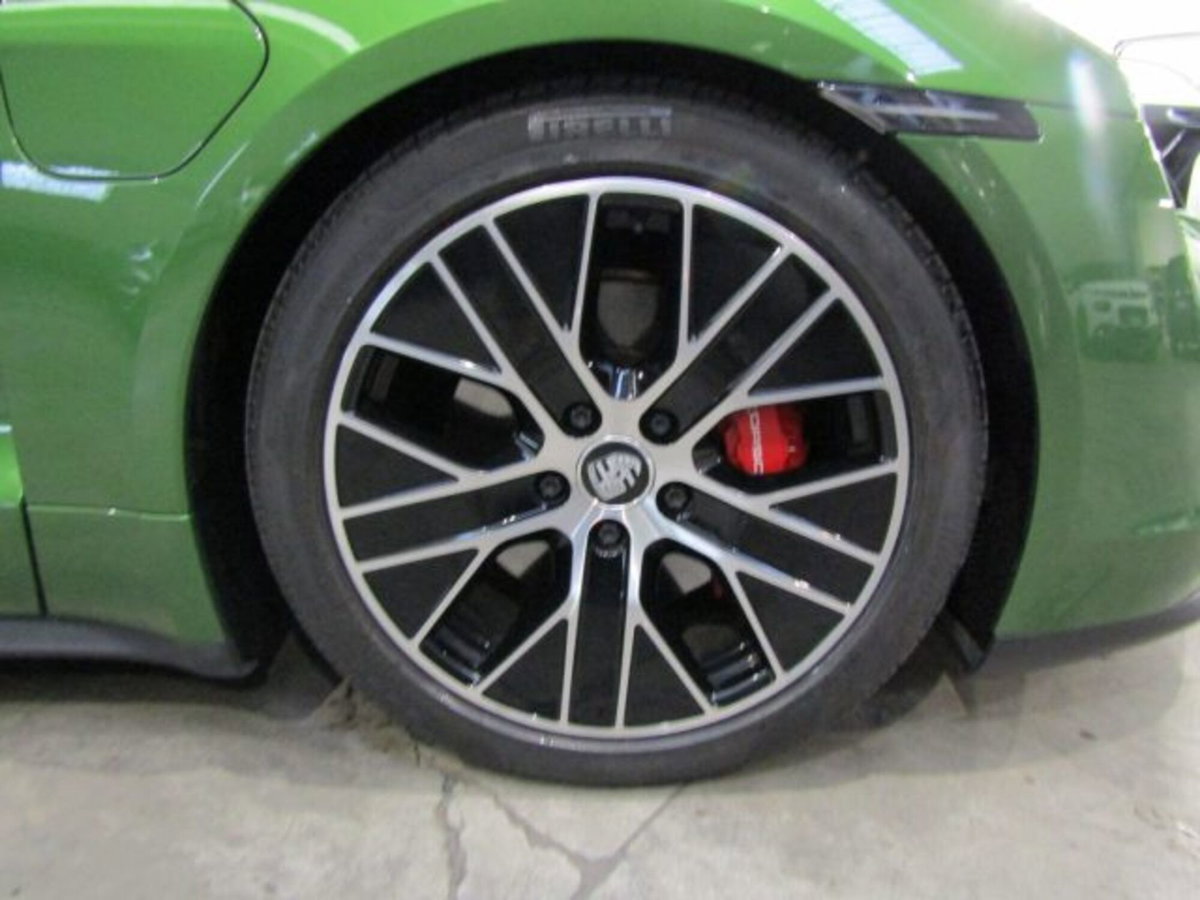 Porsche Taycan 4S Performance Battery Plus (4)