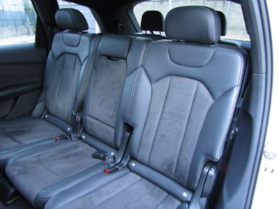 Audi Q7 3.0 tdi mhev S line edition quattro 286cv tiptronic 7p.ti (16)