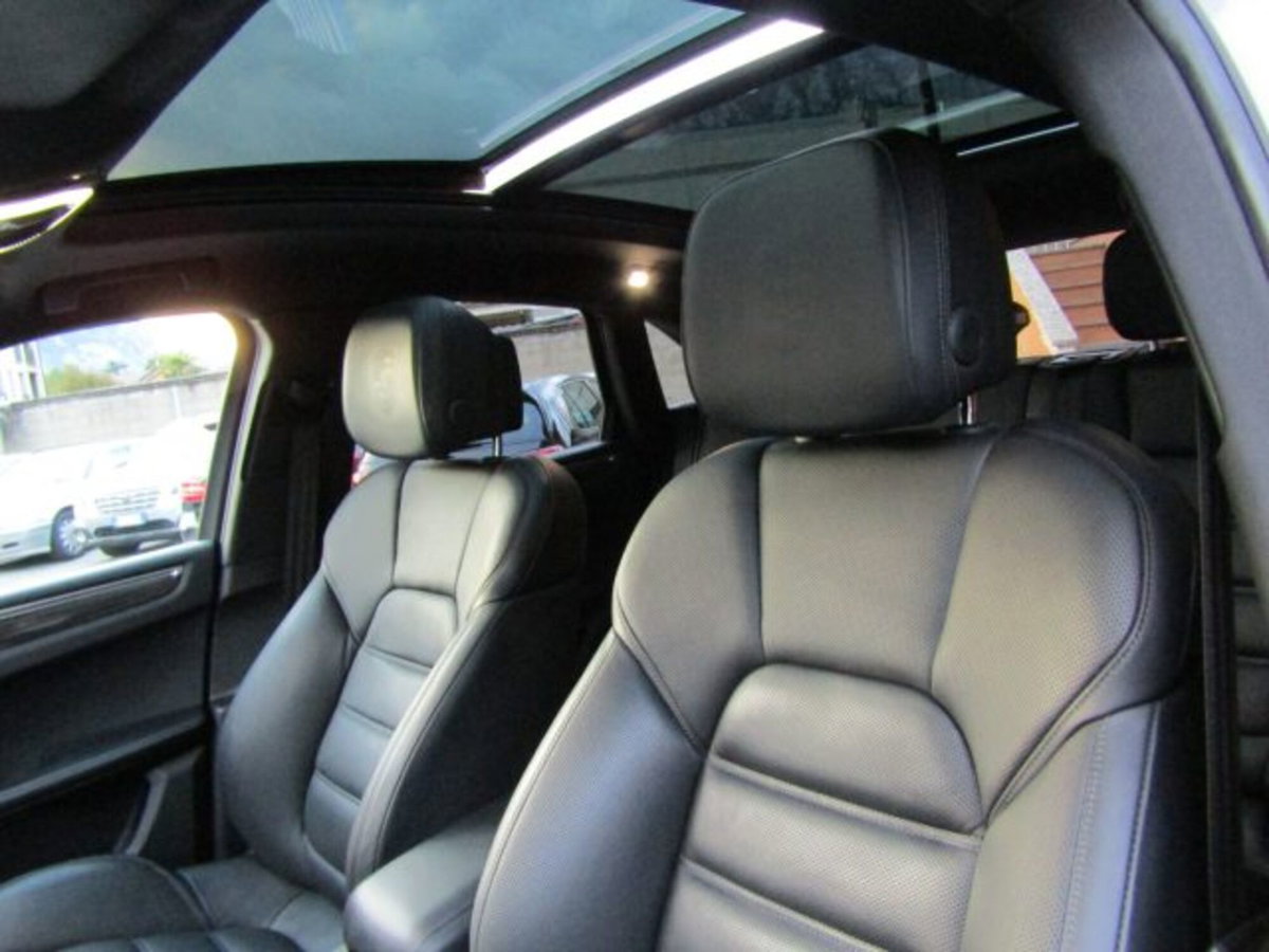 Porsche Macan S (12)