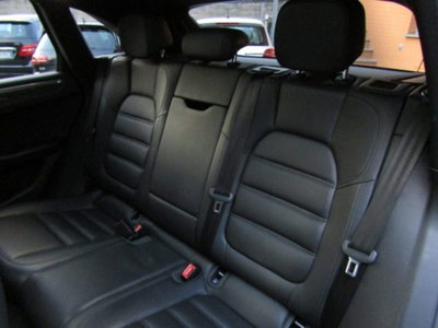 Porsche Macan S (14)