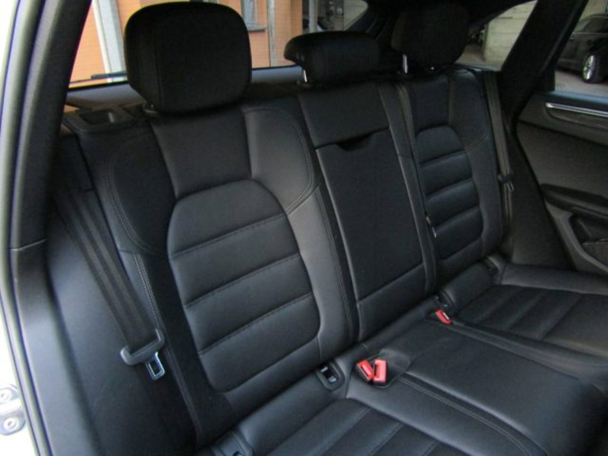 Porsche Macan S (16)