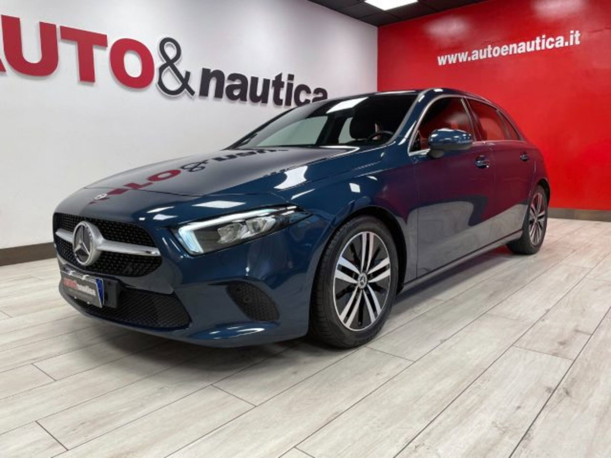 Mercedes-Benz Classe A 180 d AMG Line Premium Plus auto