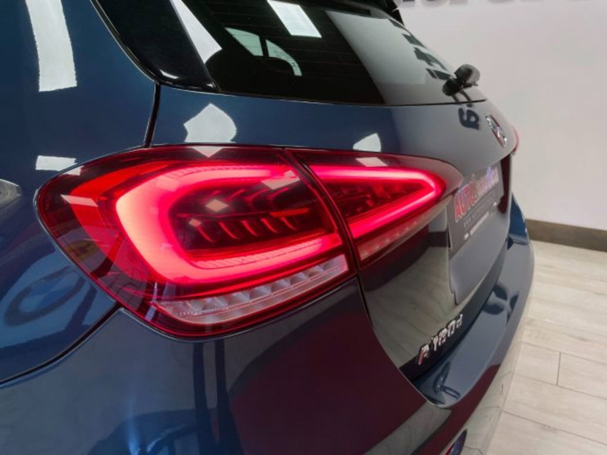 Mercedes-Benz Classe A 180 d AMG Line Premium Plus auto (13)
