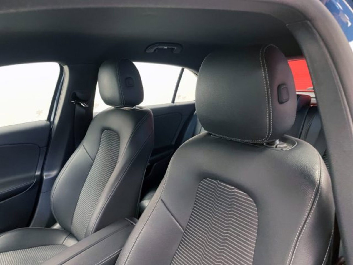 Mercedes-Benz Classe A 180 d AMG Line Premium Plus auto (17)