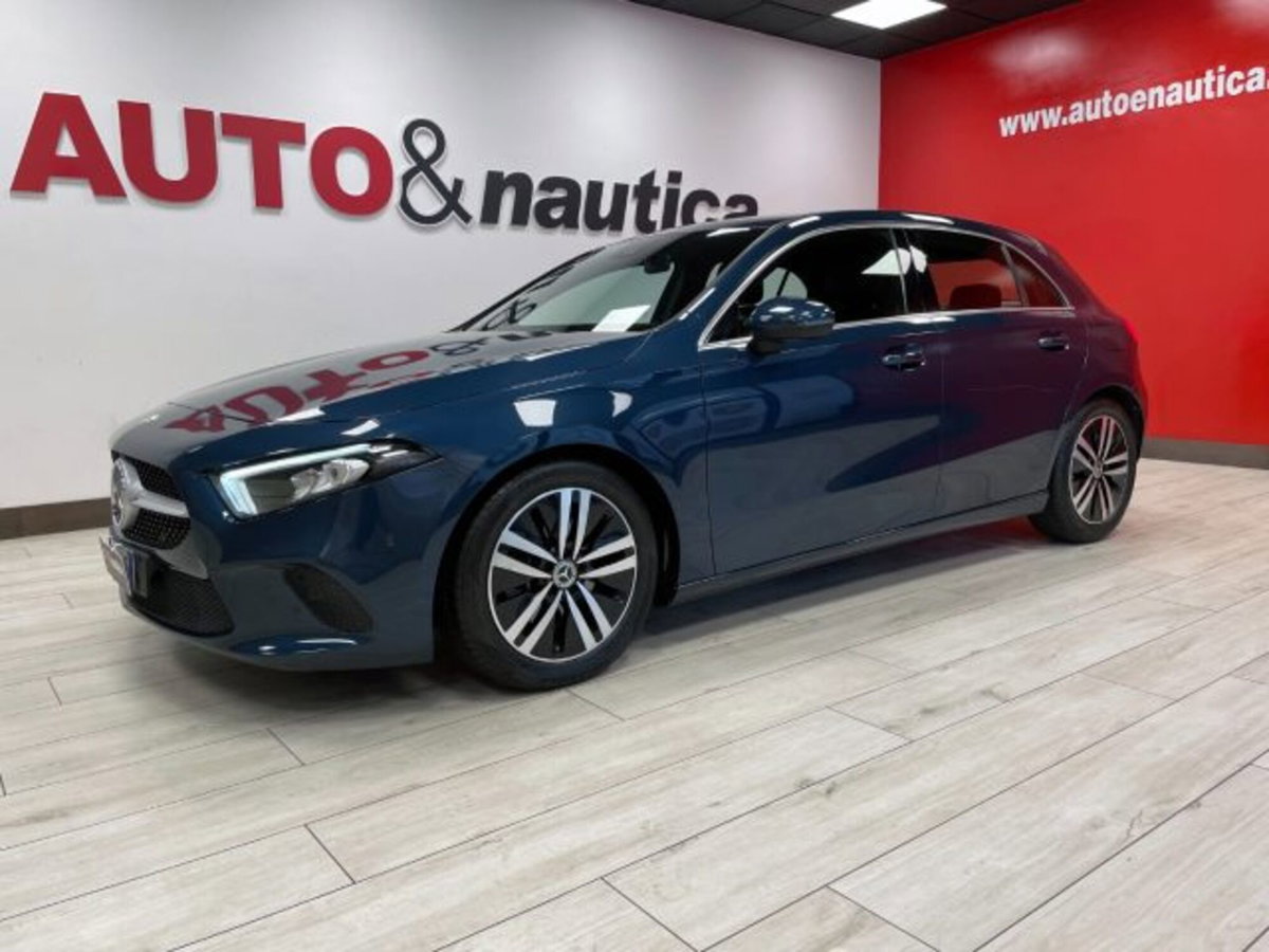 Mercedes-Benz Classe A 180 d AMG Line Premium Plus auto (3)