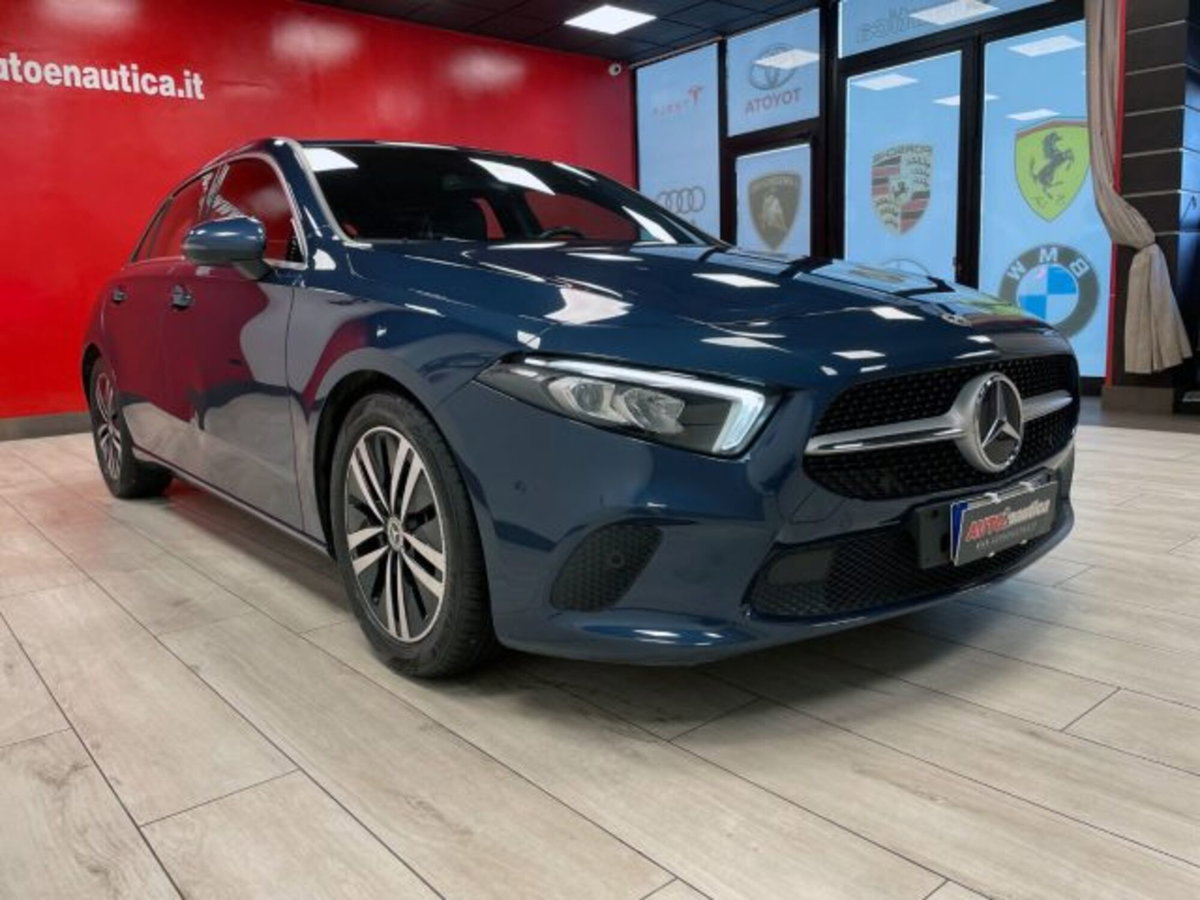 Mercedes-Benz Classe A 180 d AMG Line Premium Plus auto (5)