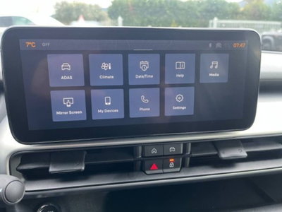 Jeep Avenger 1.2 turbo Summit fwd 100cv (12)