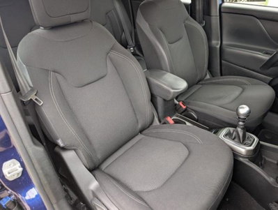 Jeep Renegade 1.6 Mjt 120 CV Limited (8)