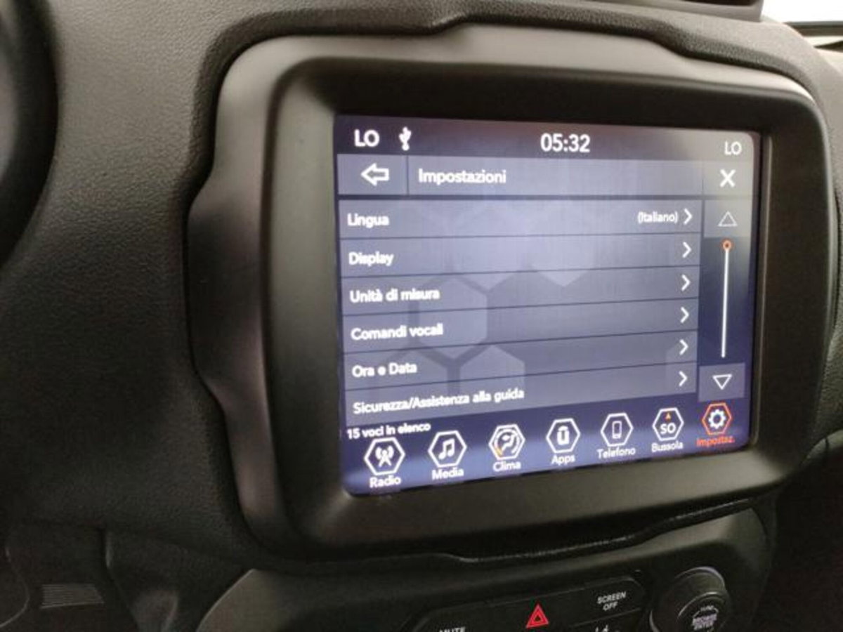 Jeep Renegade 1.6 Mjt 130 CV Limited (15)