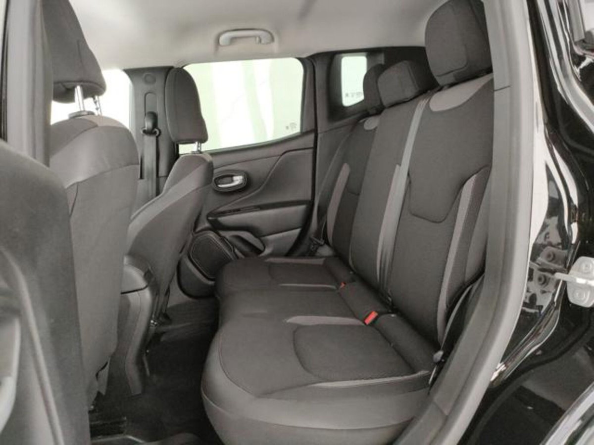 Jeep Renegade 1.6 Mjt 130 CV Limited (16)