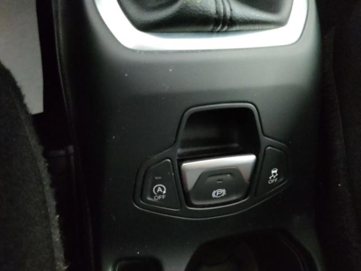Jeep Renegade 2.0 Mjt 140CV 4WD Active Drive Longitude (13)