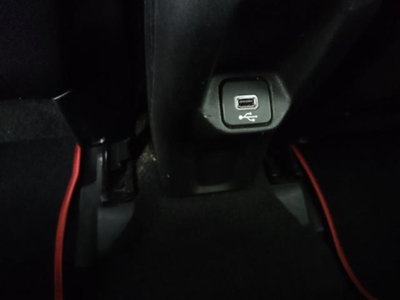 Jeep Renegade 2.0 Mjt 140CV 4WD Active Drive Longitude (16)