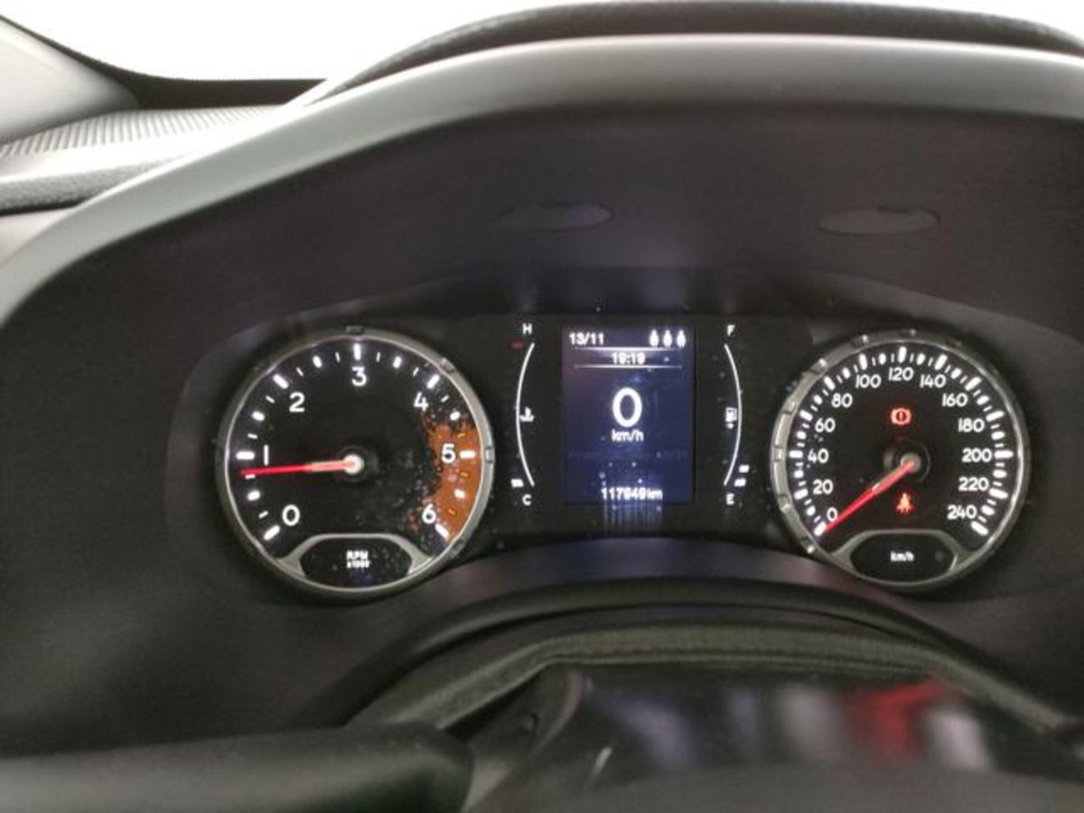 Jeep Renegade 2.0 Mjt 140CV 4WD Active Drive Longitude (19)