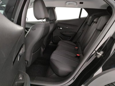 Peugeot 2008 BlueHDi 130 S&S EAT8 Allure Pack (19)